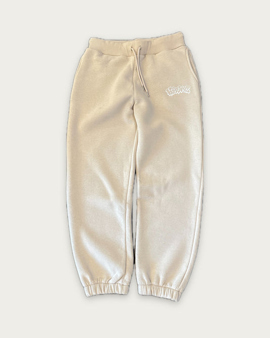 Closed Leg Sweatpants in Beige, Vorderseite